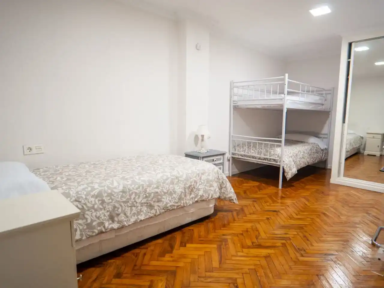 Bedroom of Flat for rent in Centro - Echegaray