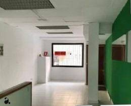 Local comercial en Alquiler en Estación