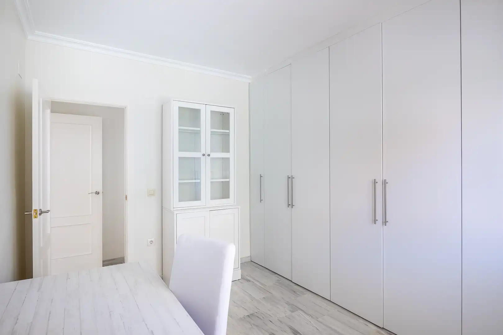 Bedroom of Houses for sale in Espartinas  with Air Conditioner, Heating and Swimming Pool