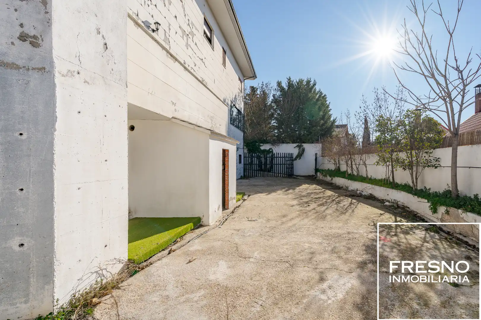 Vista exterior de Casa o chalet en venta en Cobeña con Calefacción, Jardín privado y Trastero