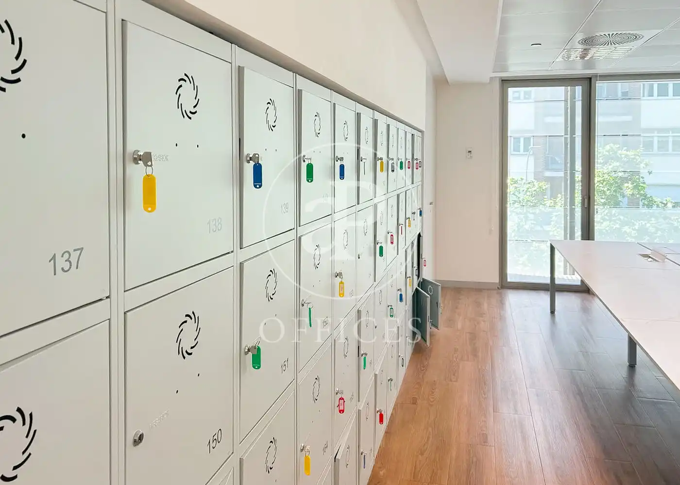 Office for rent in Madrid  with Air Conditioner and Heating