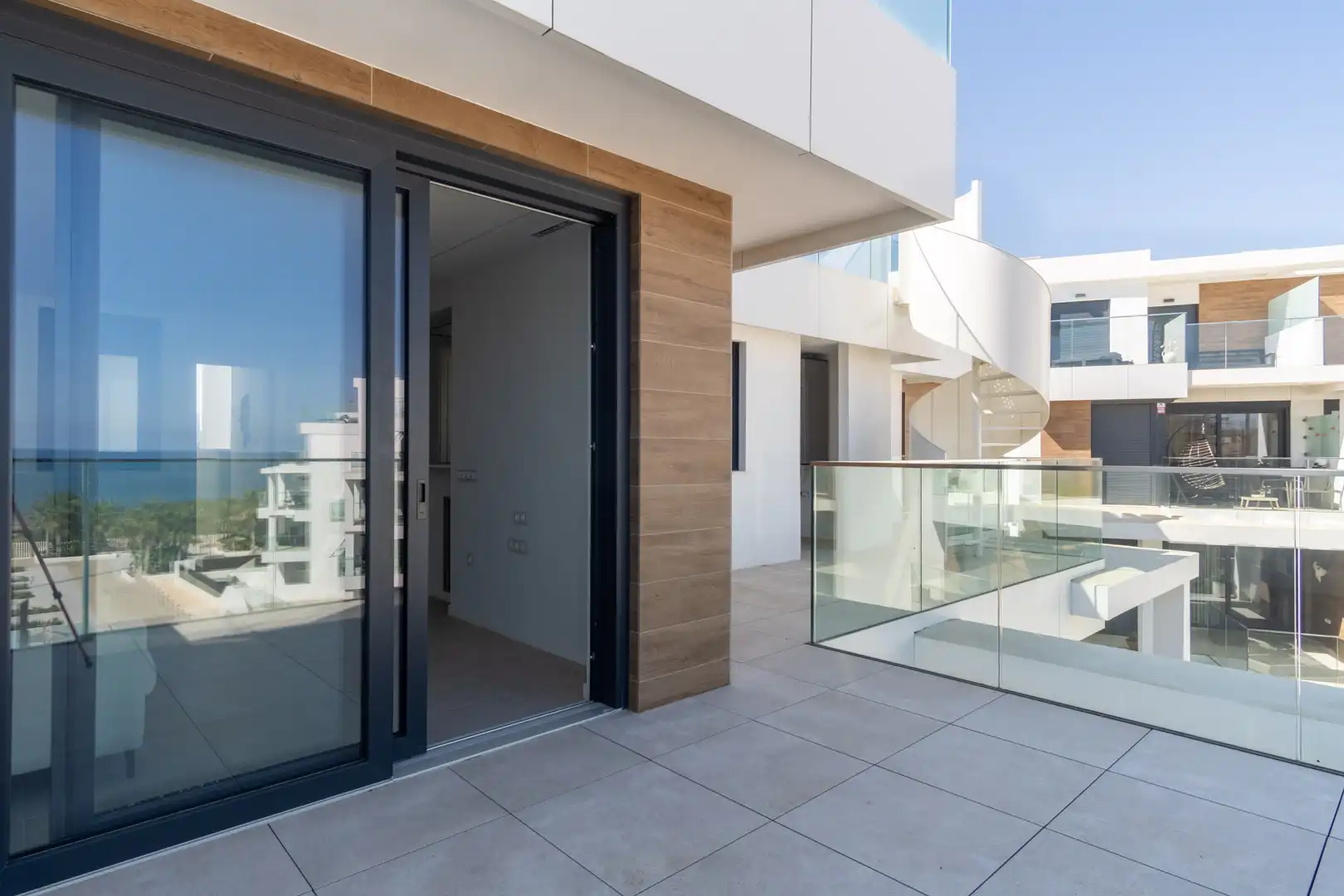 Appartement compact avec terrasse à vendre à Las Marinas / Les Marines, imagen 8