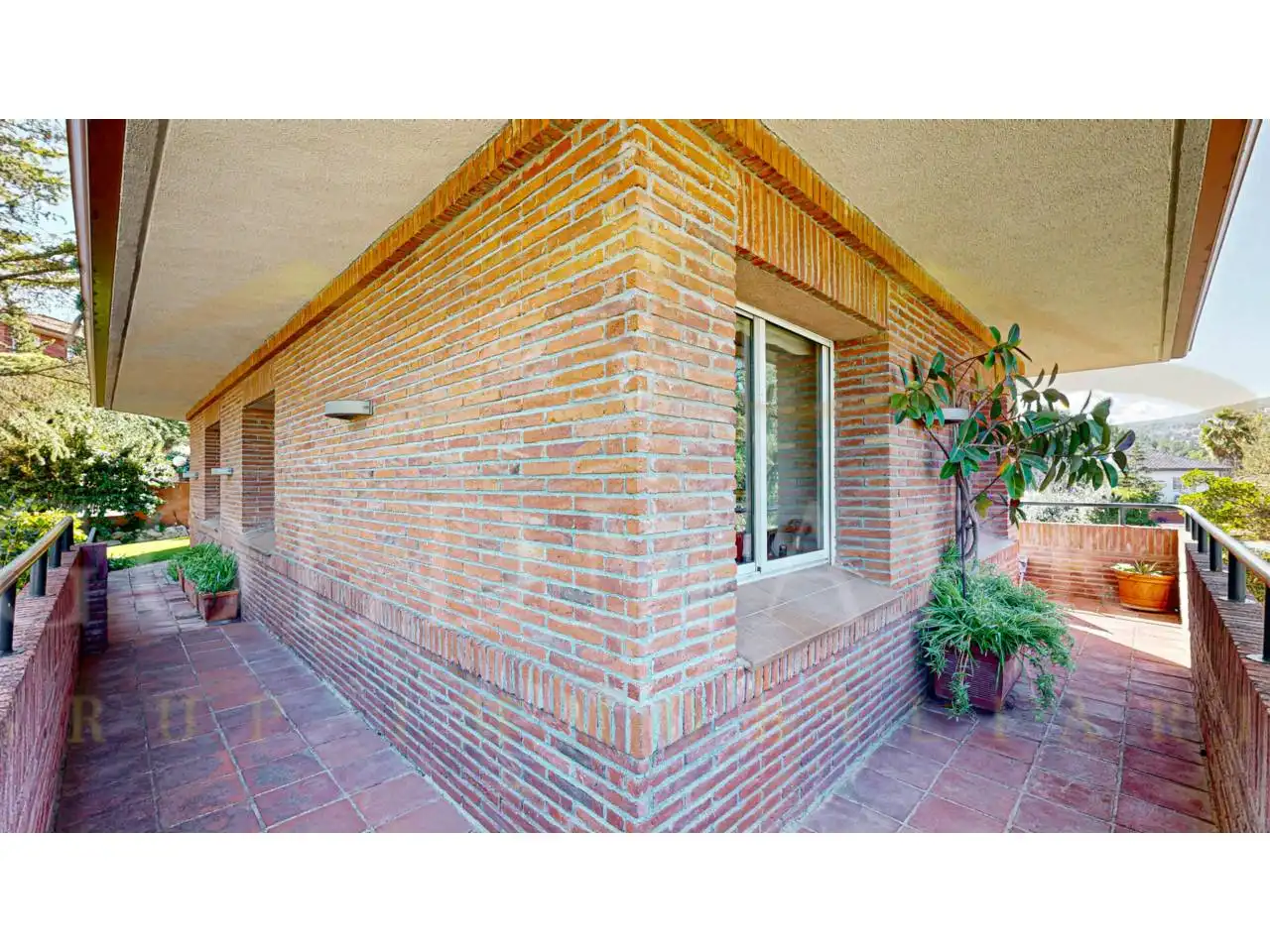Casa o xalet en venda a Calle Merce Rodoreda, 2, Corbera de Llobregat