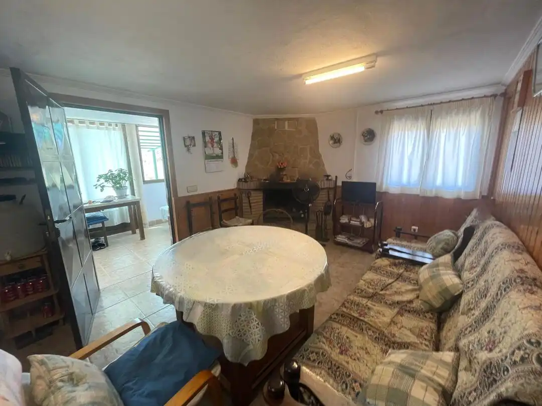 Sala de estar de Terreno en venta en Pueyo / Puiu