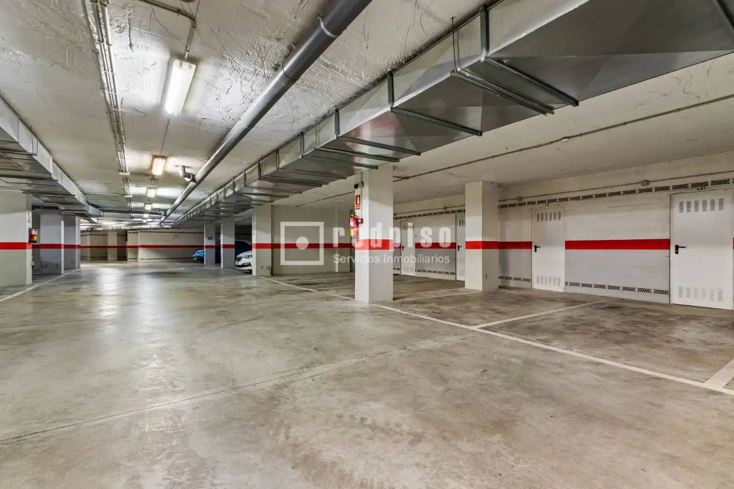 Parking of Flat for rent in Centro