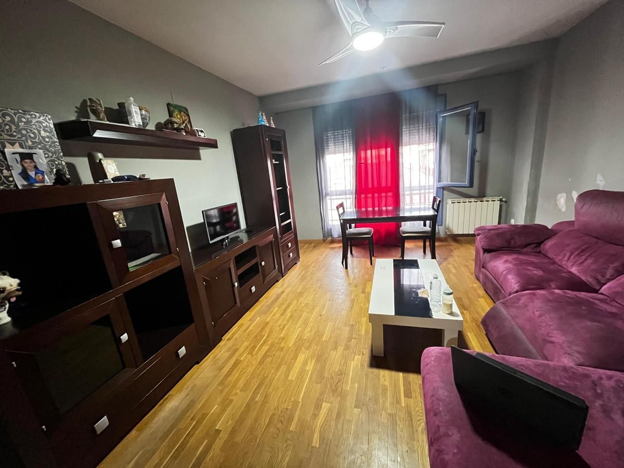 Sala d'estar de Pis en venda en Tarancón amb Moblat