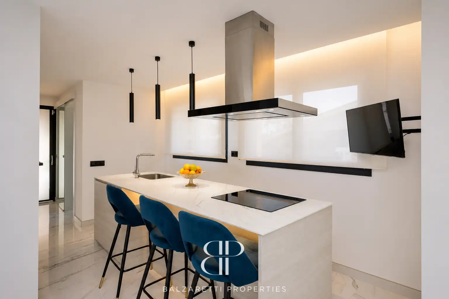 Küche von Haus oder Chalet zum Verkauf in Canet de Mar mit Klimaanlage, Heizung und Privatgarten