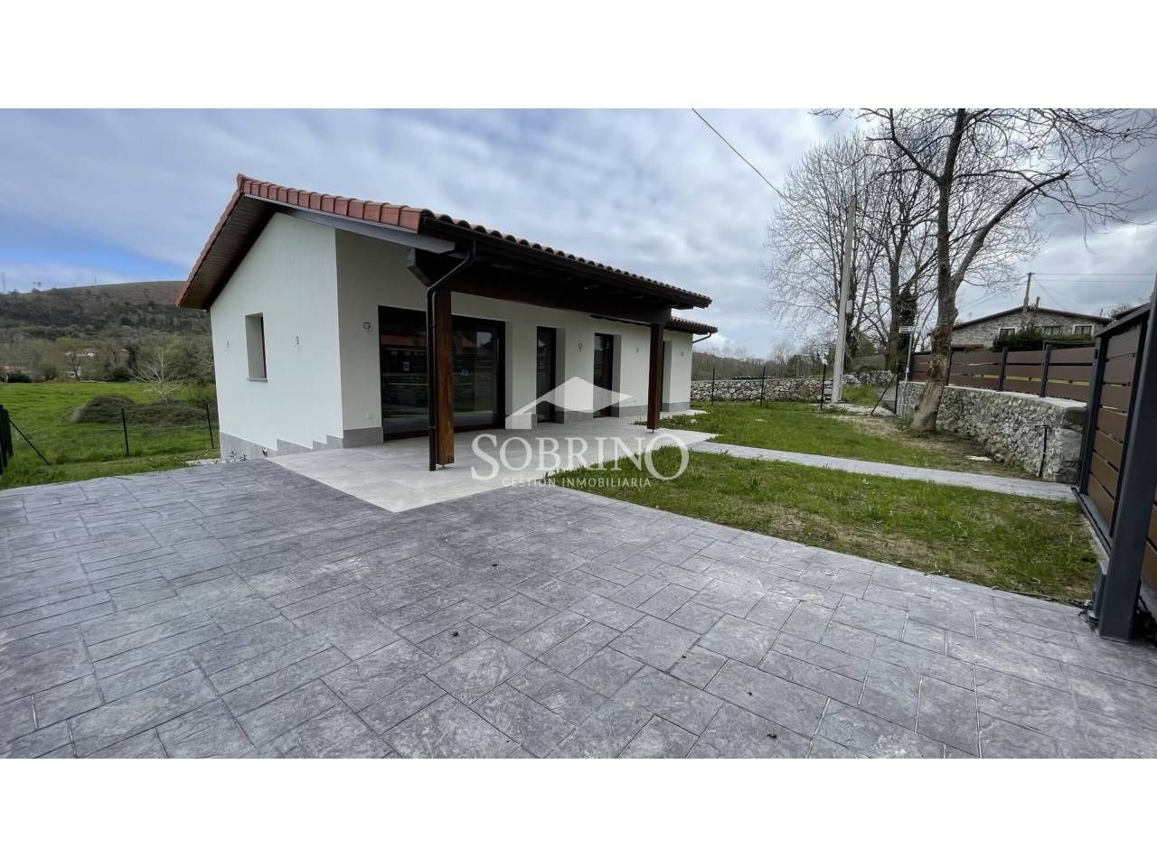 Vista exterior de Casa o chalet en venta en Llanes con Calefacción, Jardín privado y Terraza