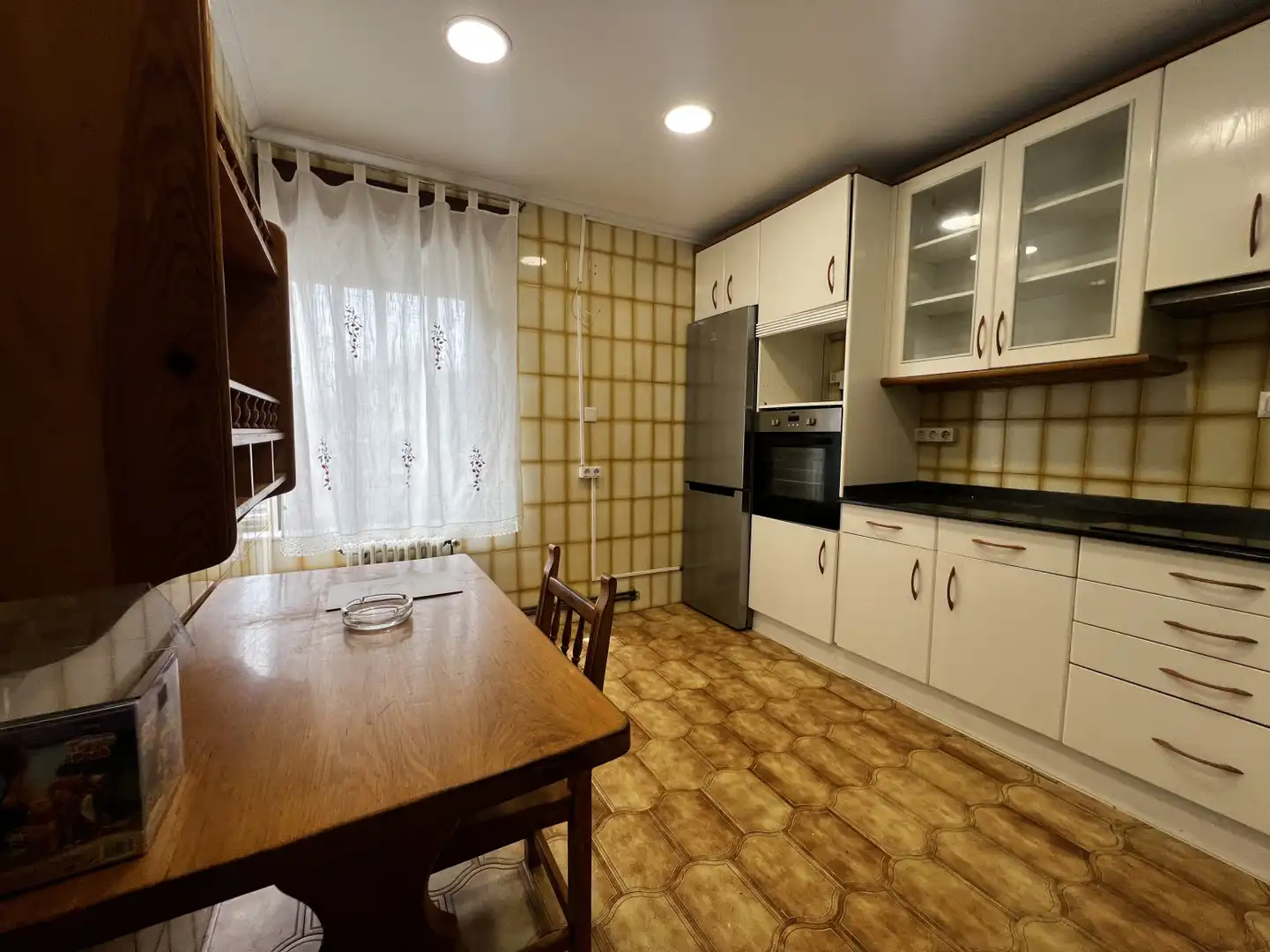 Kitchen of Detached homes for sale in Torrelavega   with Heating, Private garden and Parquet flooring