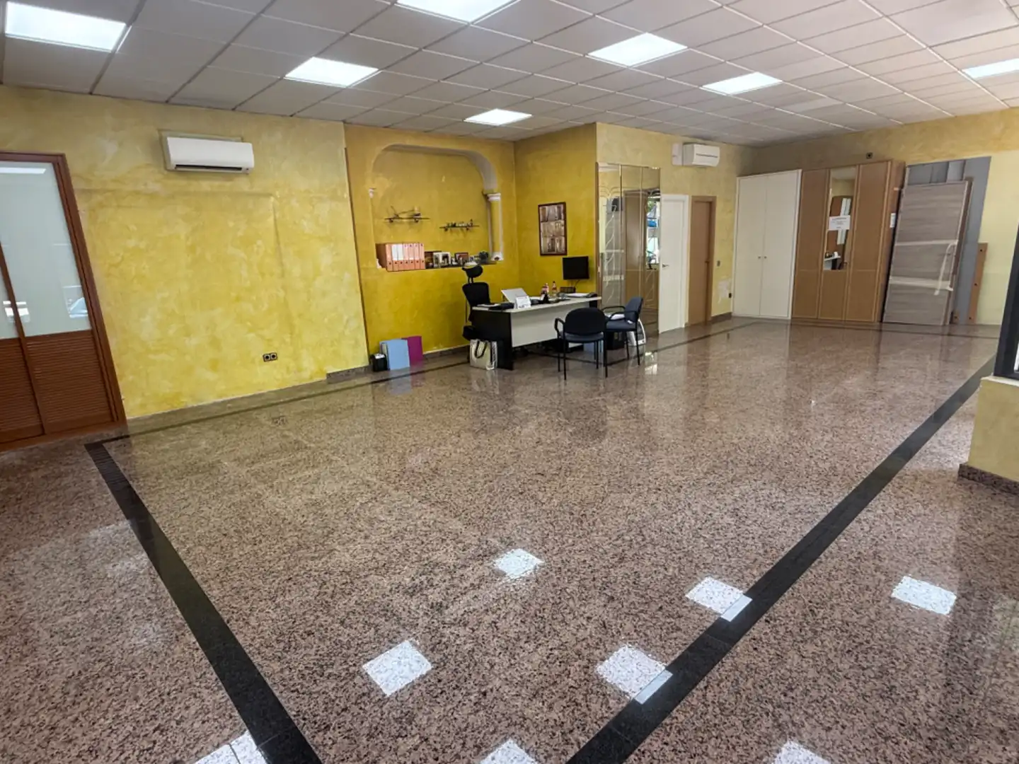 Local de lloguer en Torrejón de Ardoz amb Aire condicionat i Alarma