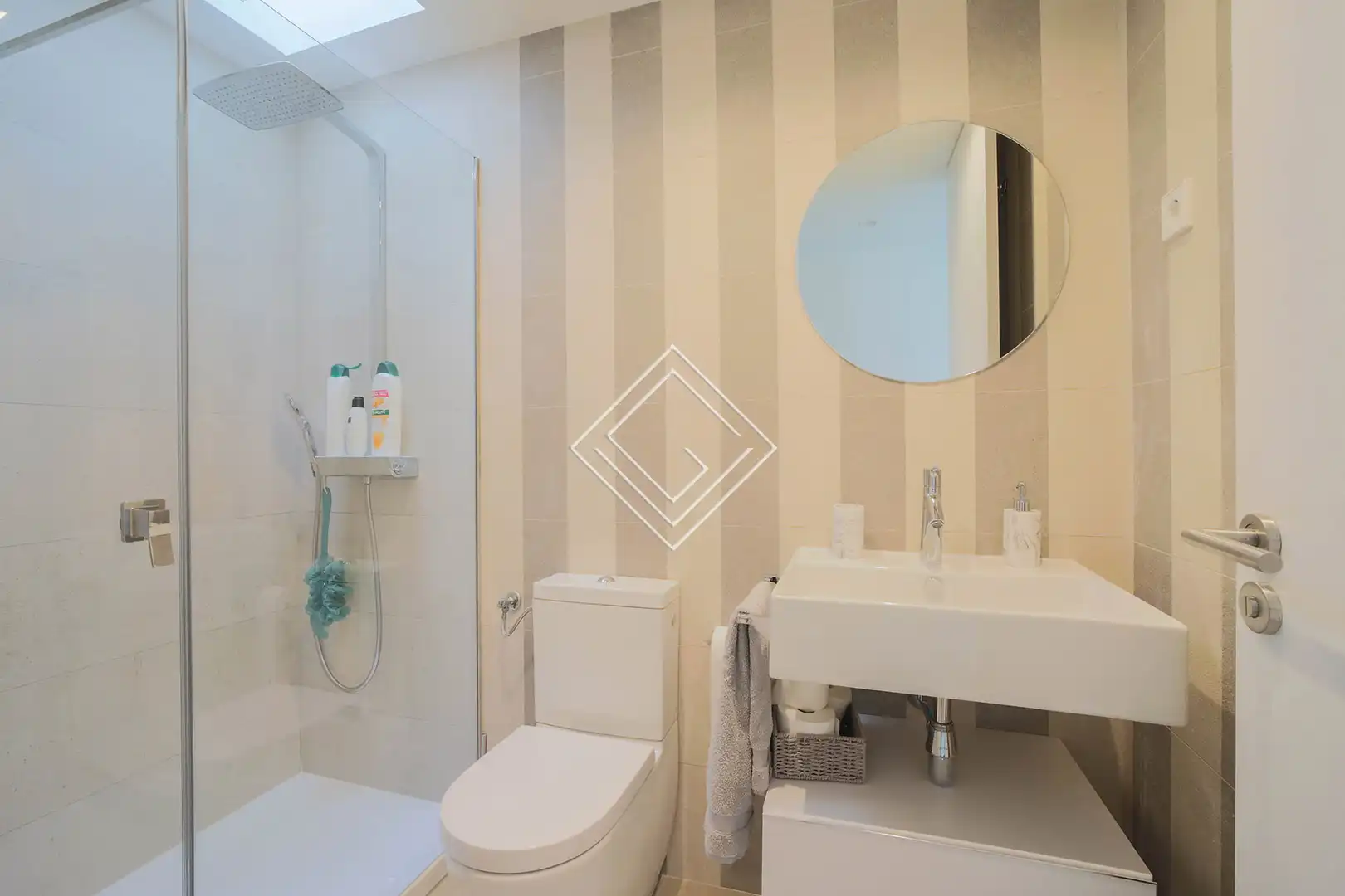 Casa bifamiliare con piscina in vendita a Urbanización La Moraleja, imagen 6