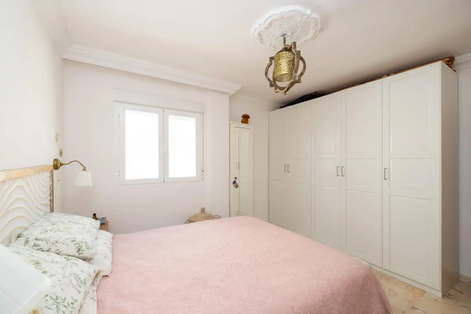 Habitación de Apartamento en venta en Granada con Terraza