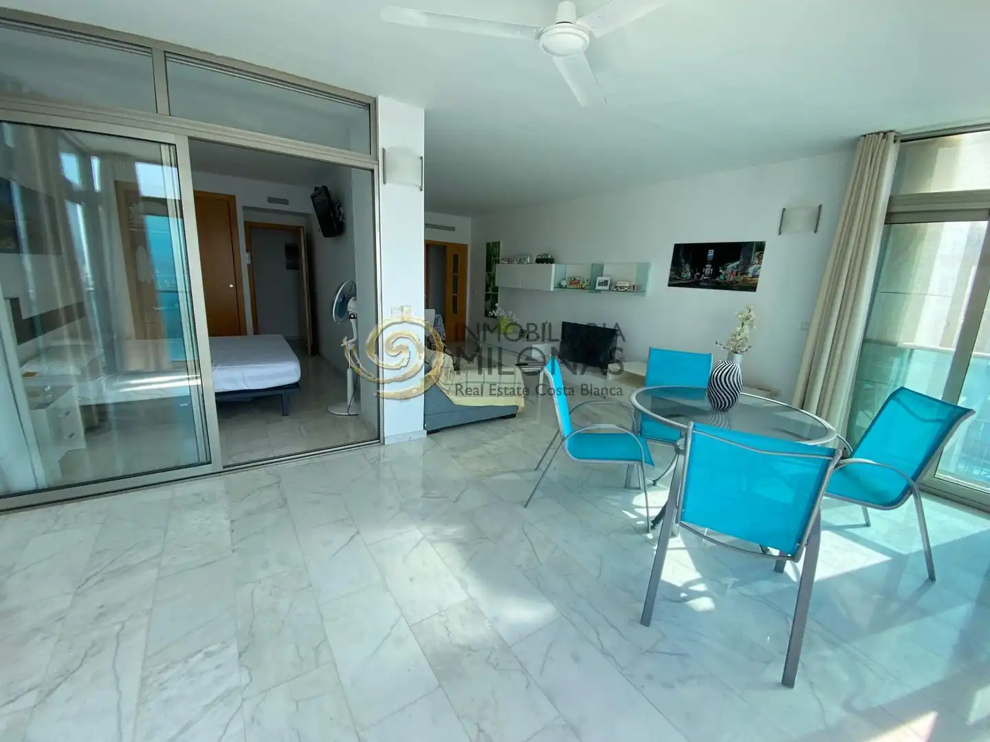 Mini appartamento con piscina in vendita a Calle VIENA 8, imagen 6