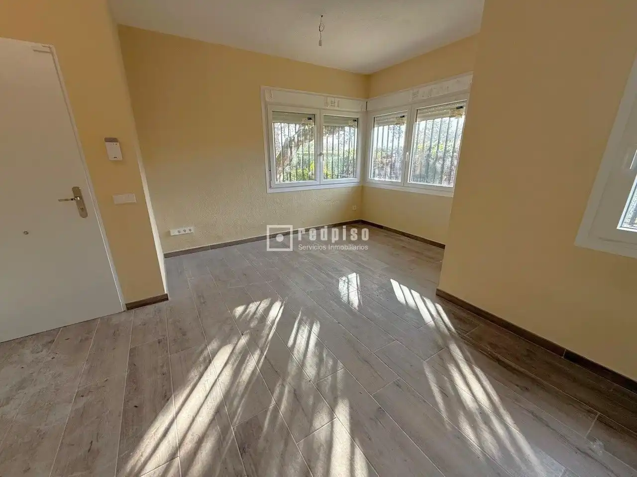 Habitación de Casa o chalet de alquiler en Galapagar con Aire acondicionado, Calefacción y Trastero