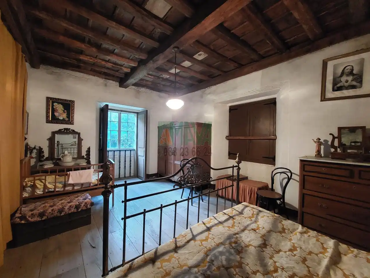 Country house zum Verkauf in Ourense Capital  mit Privatgarten und Terrasse