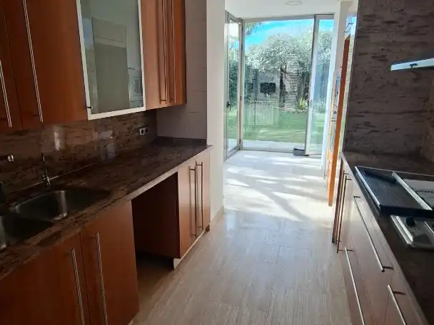 Casa aparellada amb piscina en venda a Av Mas Clariana 78, imagen 10