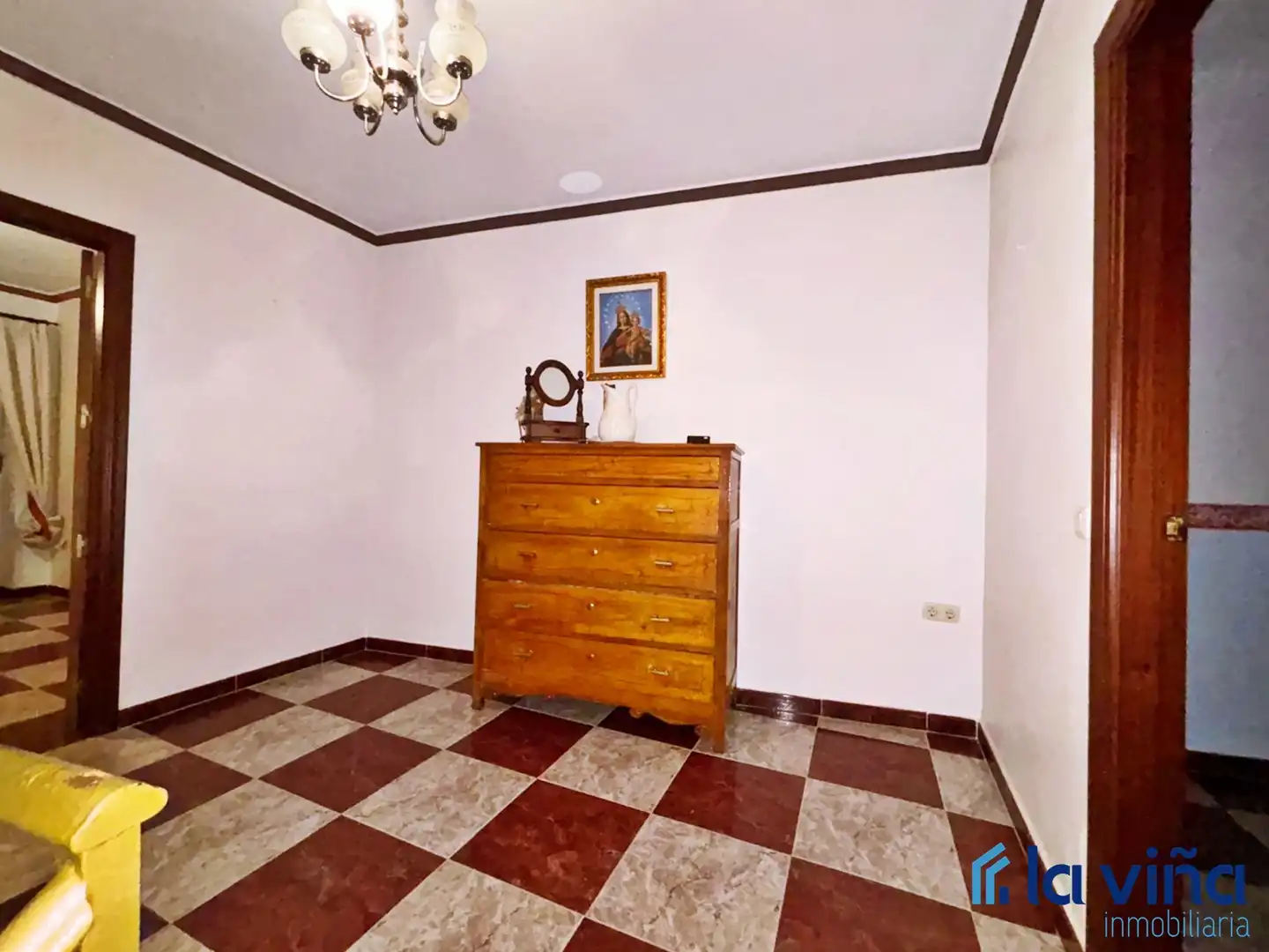 Casa adosada en venta en Encinas Reales con Aire acondicionado, Terraza y Trastero