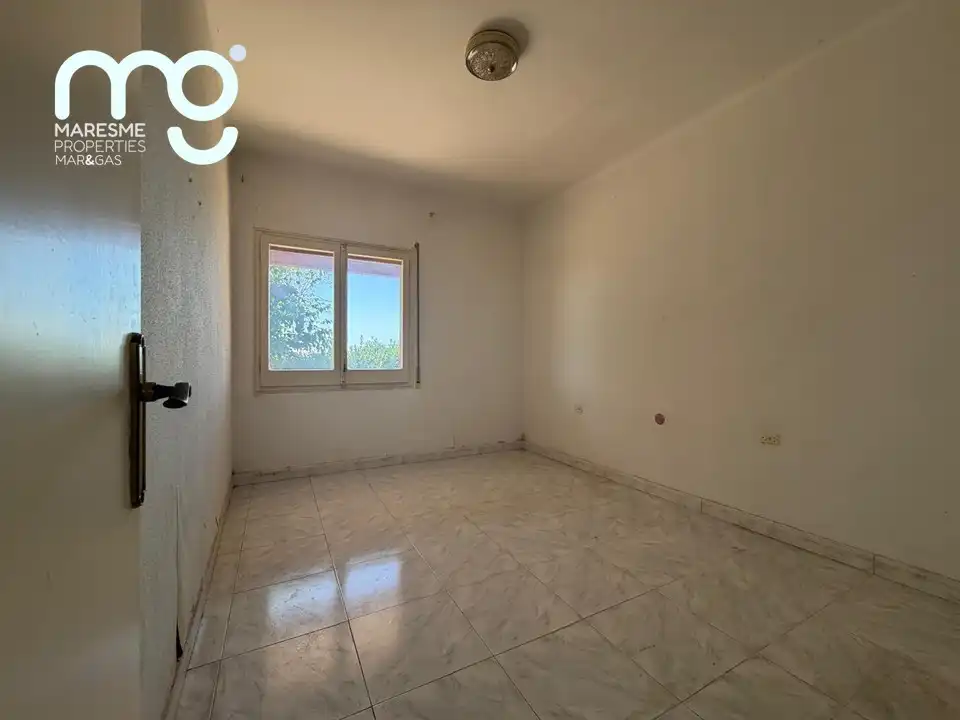 Habitación de Finca rústica en venta en Vilassar de Mar con Jardín privado y Alarma