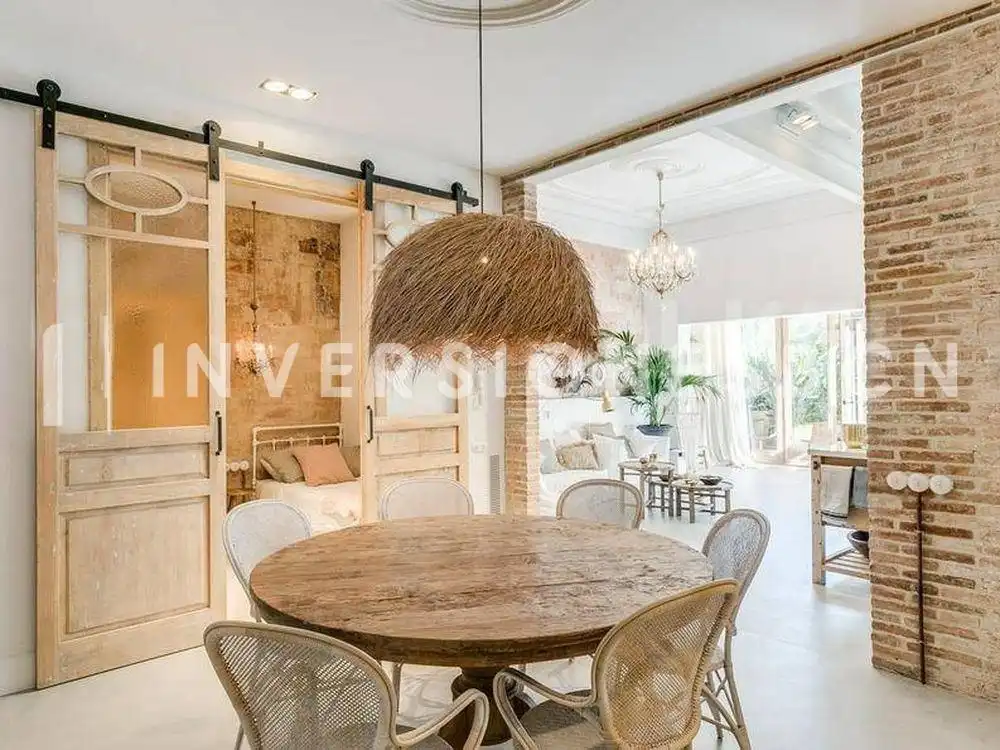 Comedor de Piso de alquiler en Barcelona con Aire acondicionado, Calefacción y Terraza