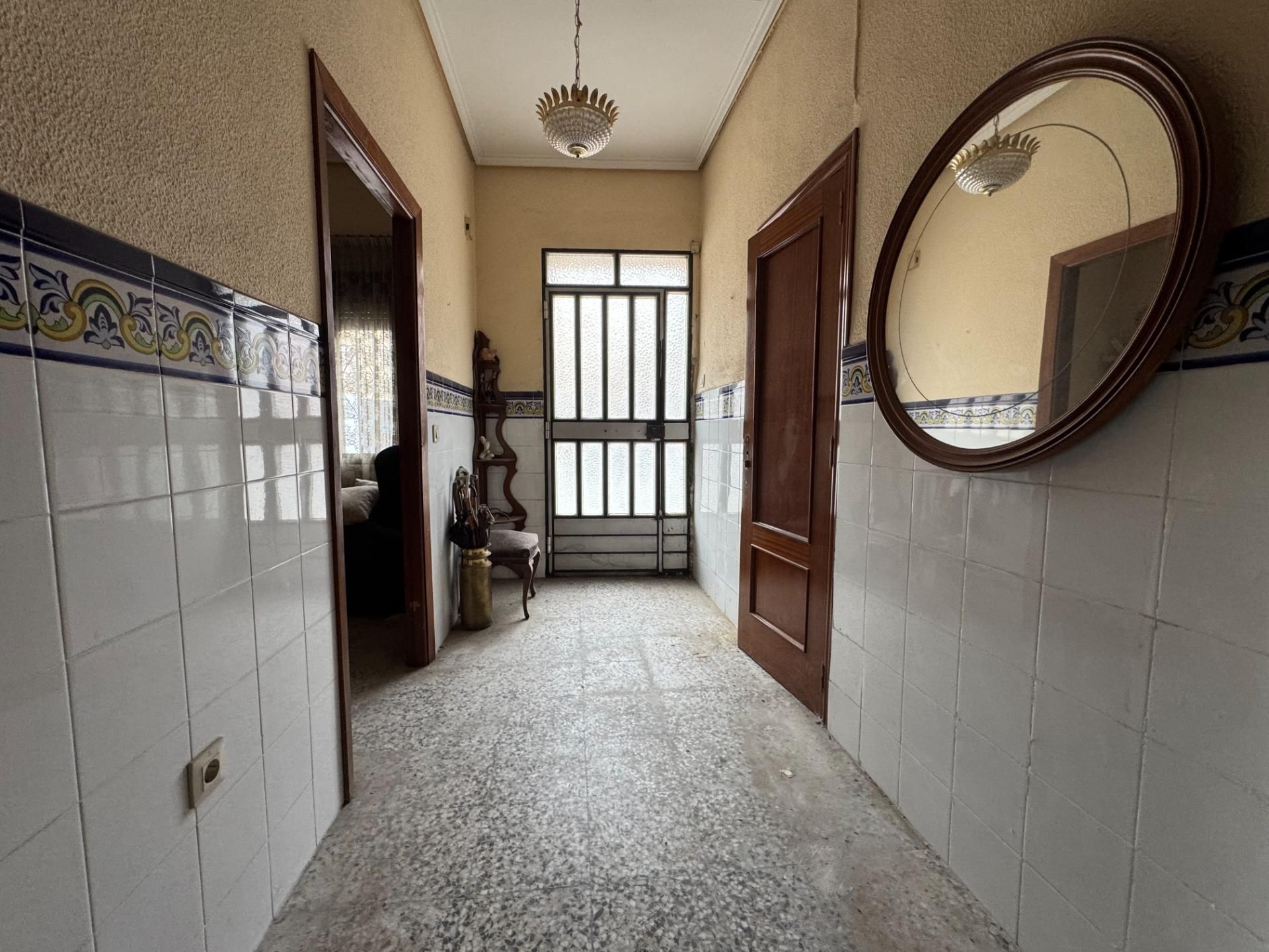 Casa o xalet en venda en Llíria amb Terrassa, Traster i Balcó