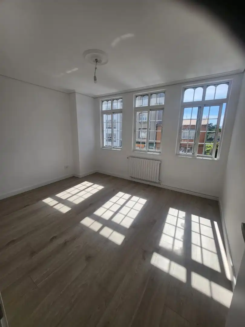 Habitación de Casa o chalet en venta en Narón con Calefacción