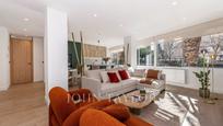 Living room of Flat for sale in  Madrid Capital  with Air Conditioner, Heating and Terrace