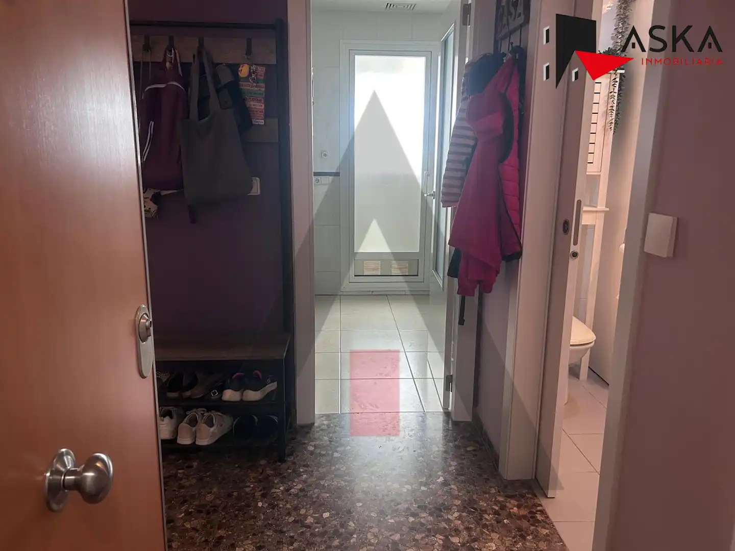 Flat for sale in Alfafar  with Air Conditioner and Storage room