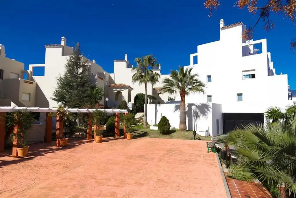 Exterior view of Duplexes for rent in Casares  with Air Conditioner, Heating and Terrace