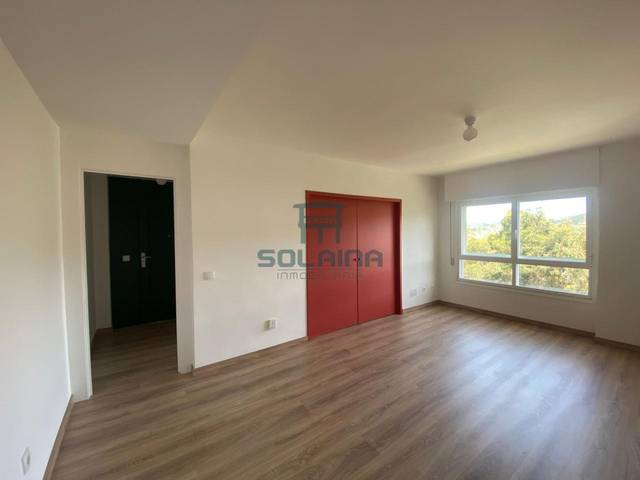 Piso en Alquiler en As Lagoas