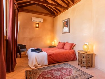 Hotel zum Verkauf in Calle San Juan de los Reyes 63