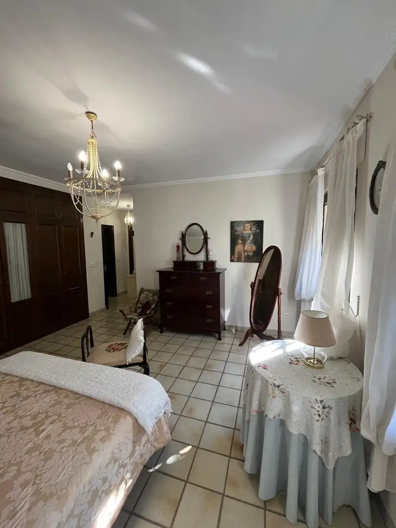 Habitación de Casa o chalet en venta en Algeciras con Terraza, Trastero y Piscina