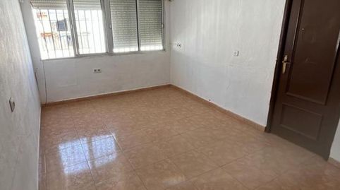 Foto 3 de Piso en venta en Calle de la Parra, 1, Los Palacios y Villafranca, Sevilla