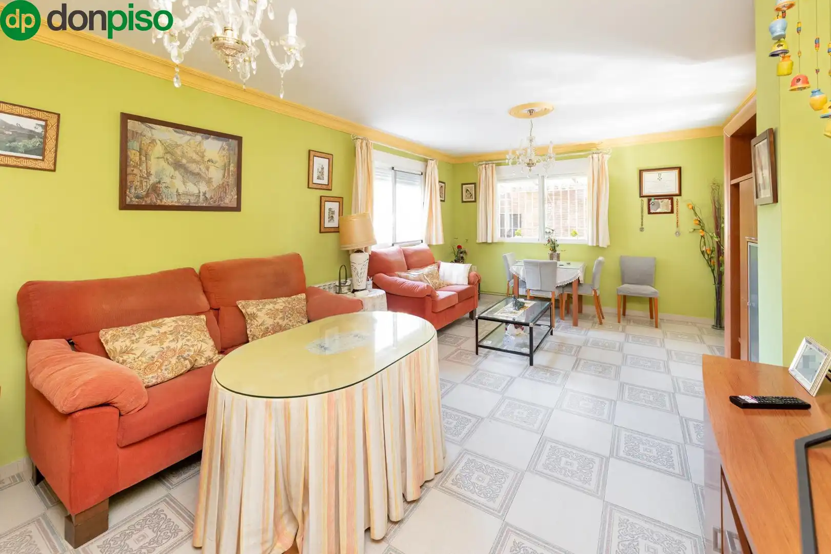 Houses for sale in Calle EXTRARRADIO, Cogollos de la Vega