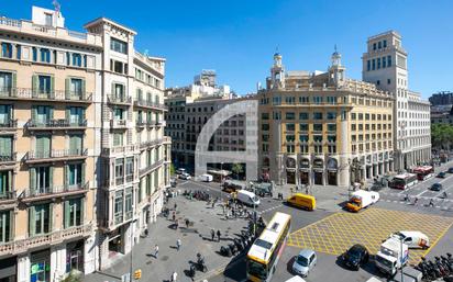 Exterior view of Flat for sale in  Barcelona Capital  with Heating