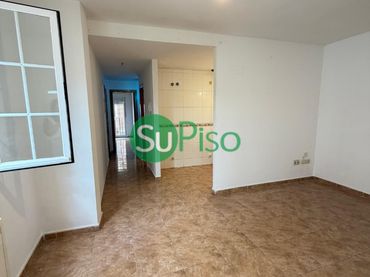 Appartement avec ascenseur à vendre à Calle Cervantes 4