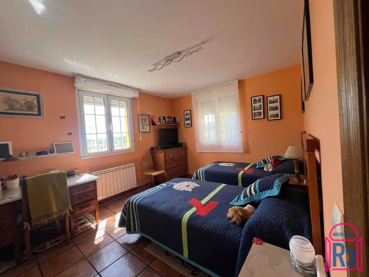 Habitación de Casa o chalet en venta en Carrocera con Calefacción, Jardín privado y Amueblado