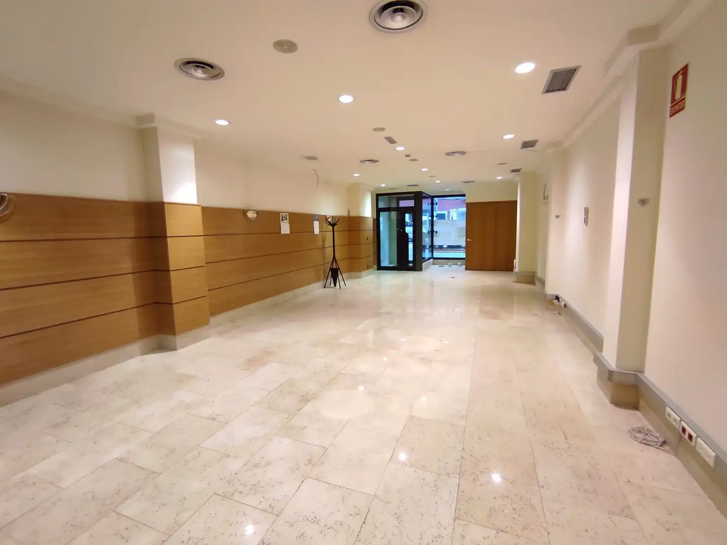 Local comercial en alquiler en Calle Konbentukoa, imagen 14