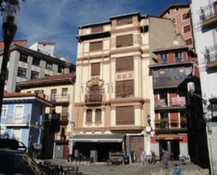 Exterior view of Building for sale in Bermeo