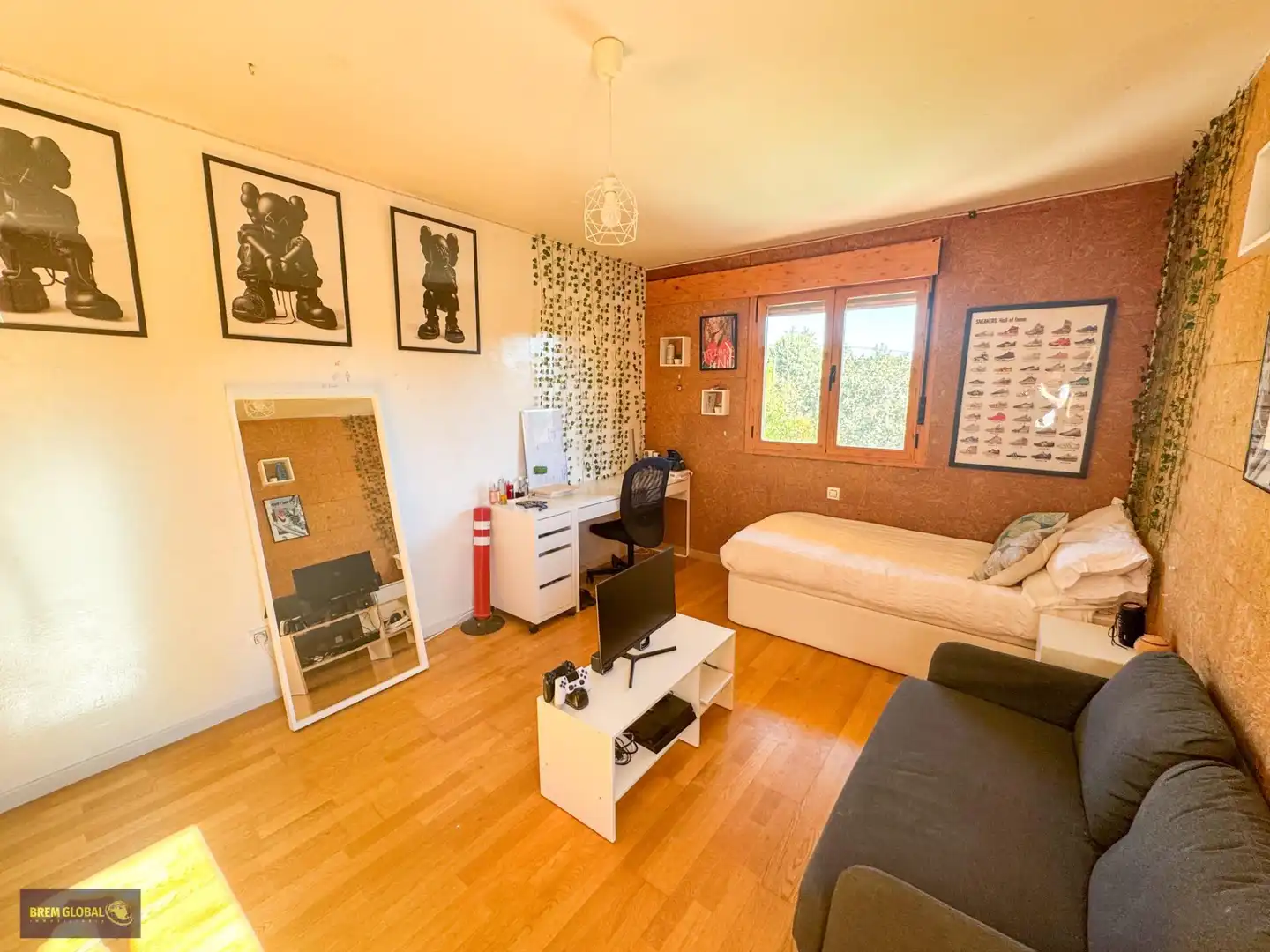 Habitación de Casa adosada en venta en Lozoyuela-Navas-Sieteiglesias con Calefacción, Jardín privado y Terraza