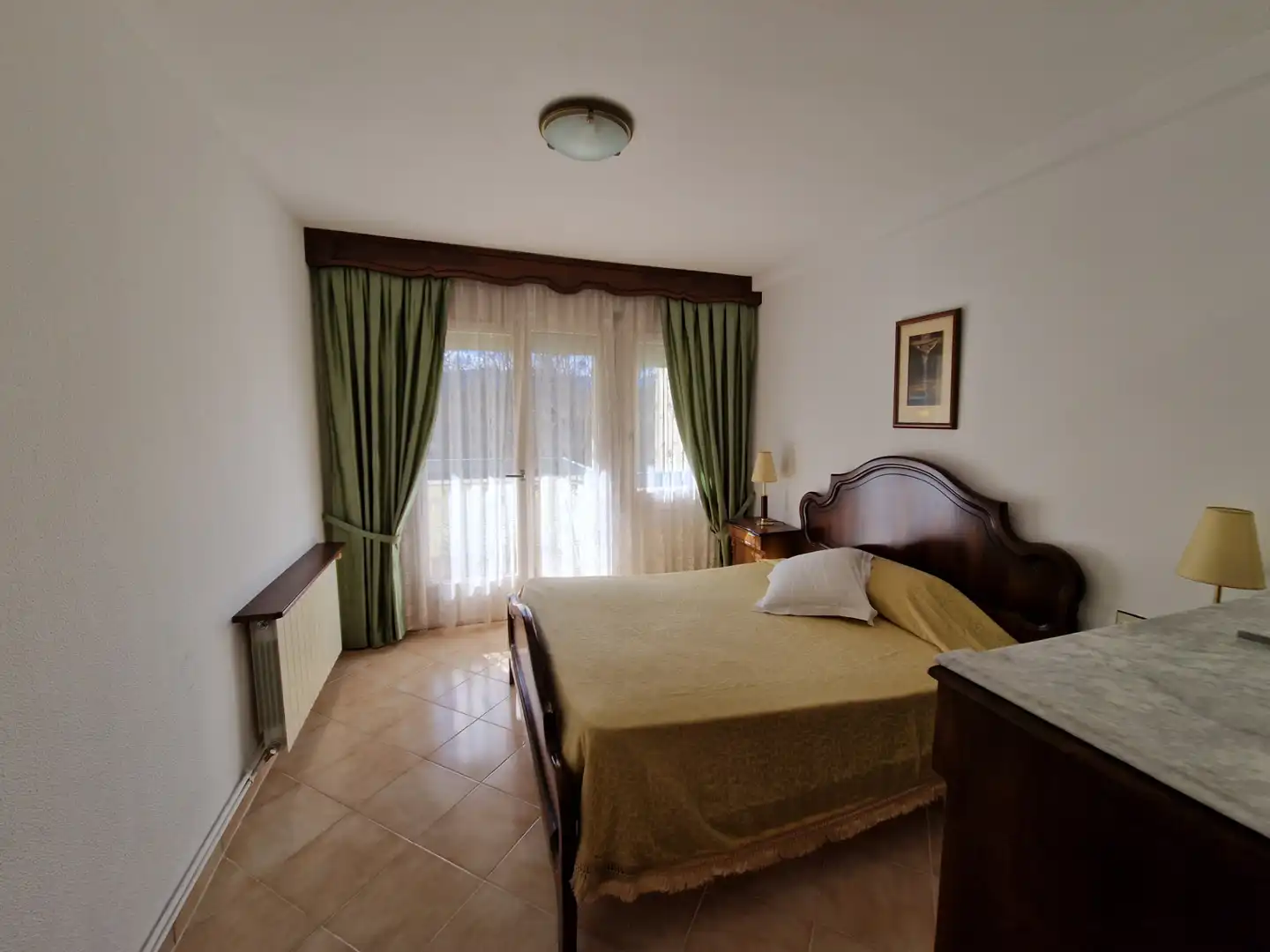 Bedroom of Flat for sale in Olot  with Heating, Storage room and Oven