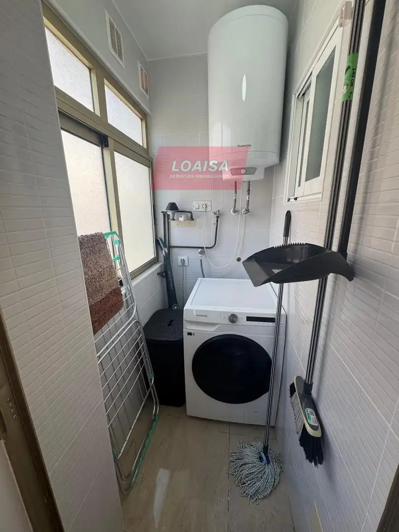 Cuina de Pis en venda en Garrucha amb Aire condicionat, Terrassa i Moblat