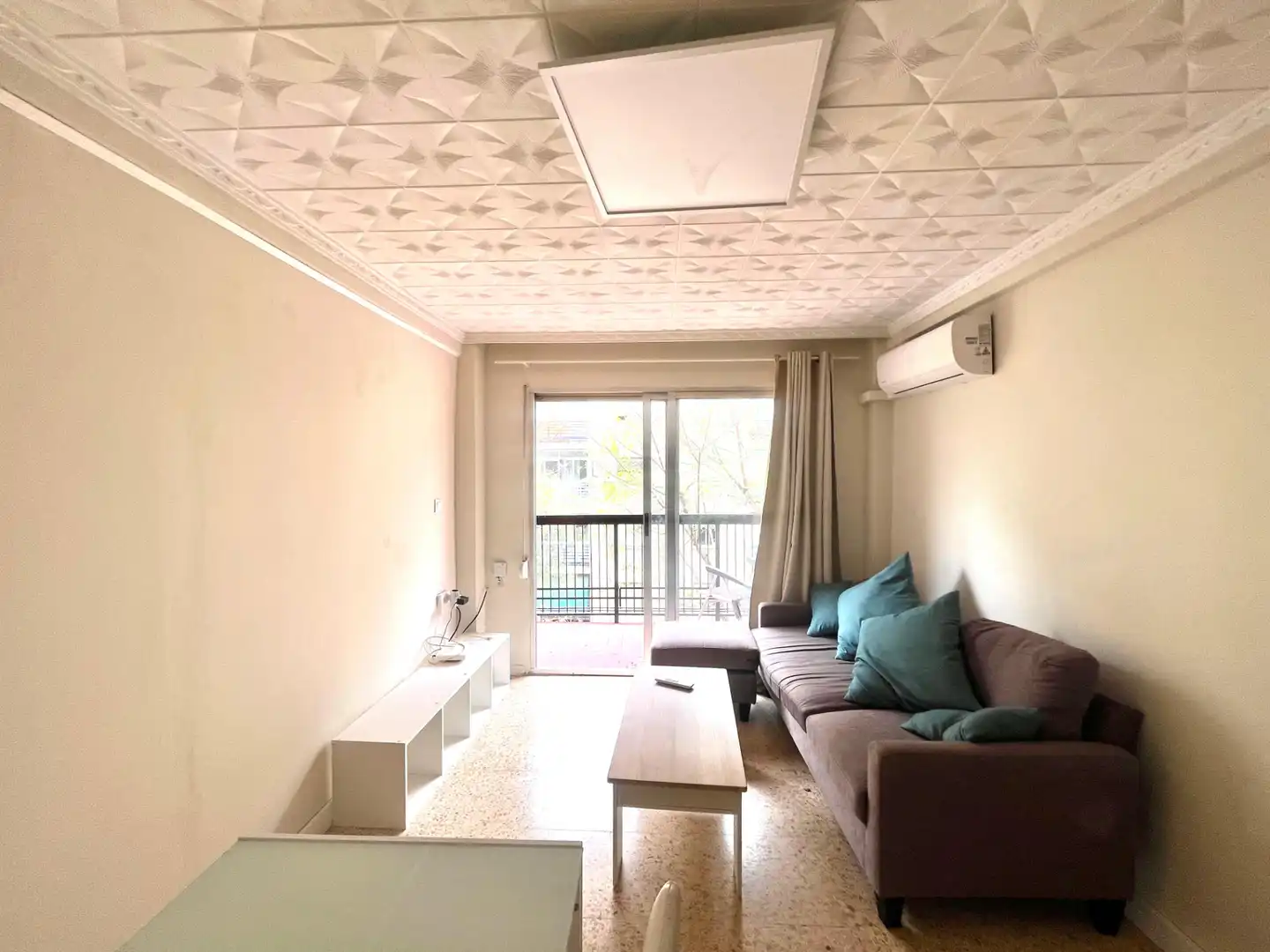 Sala de estar de Piso en venta en Valencia con Aire acondicionado, Amueblado y Horno