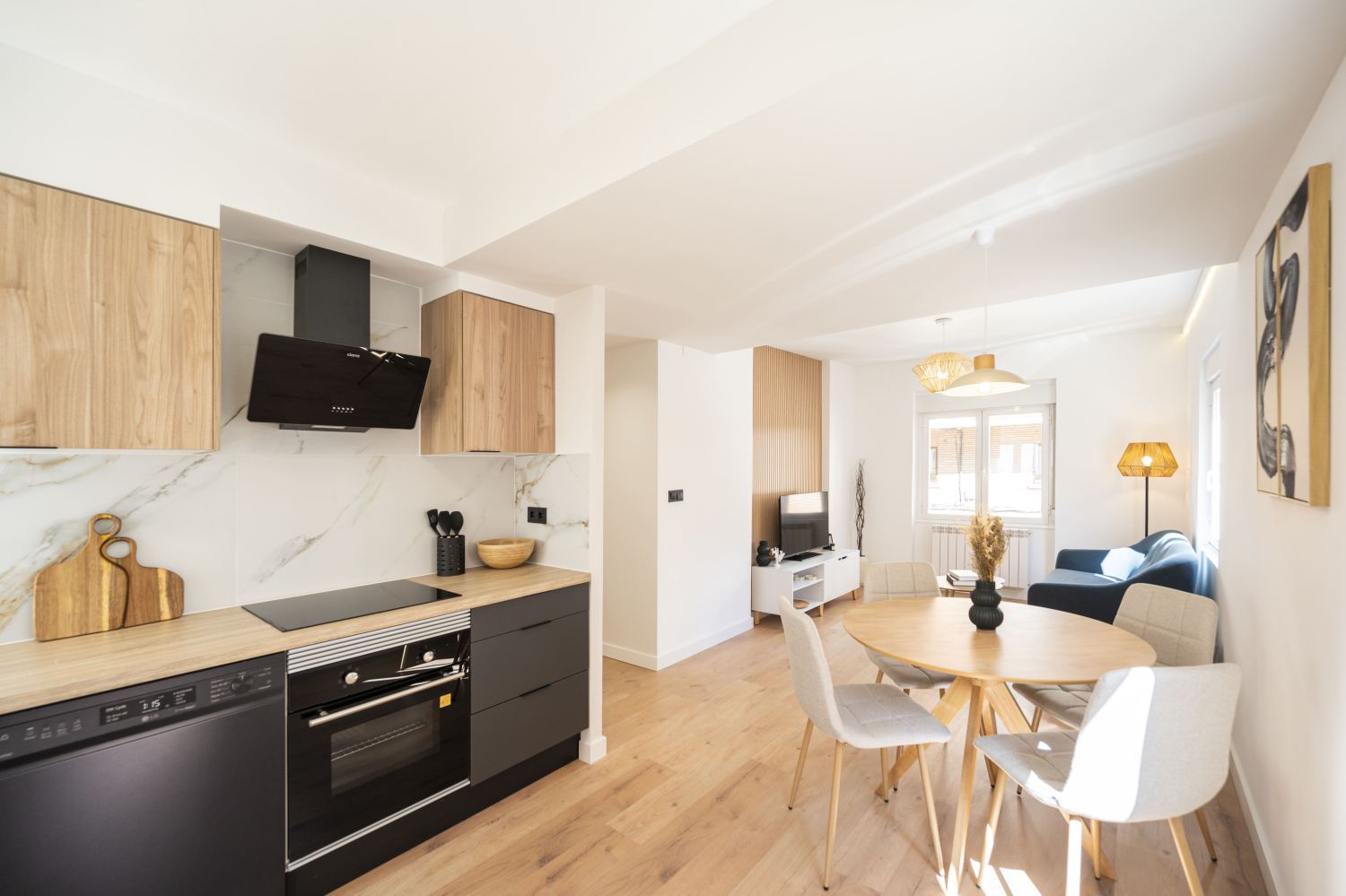 Cuina de Pis en venda en León Capital  amb Calefacció i Traster