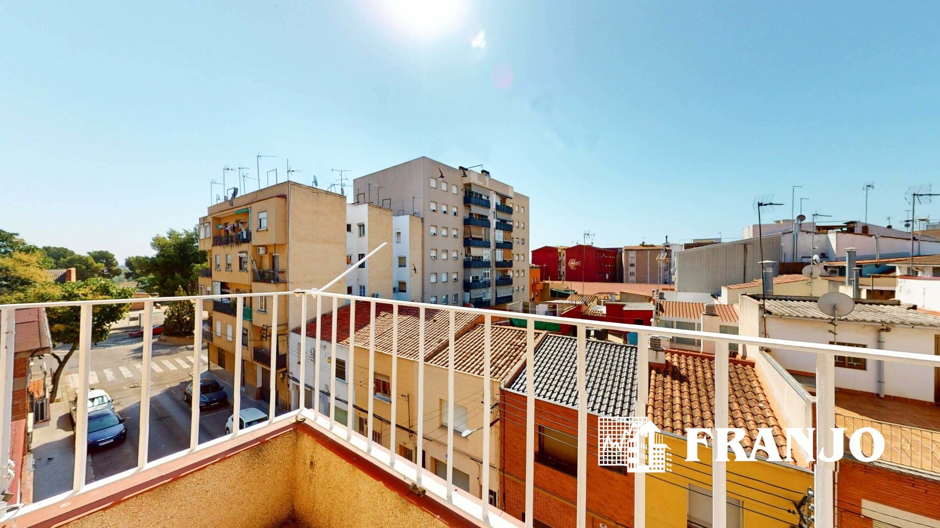 Vista exterior de Piso en venta en Sabadell con Aire acondicionado