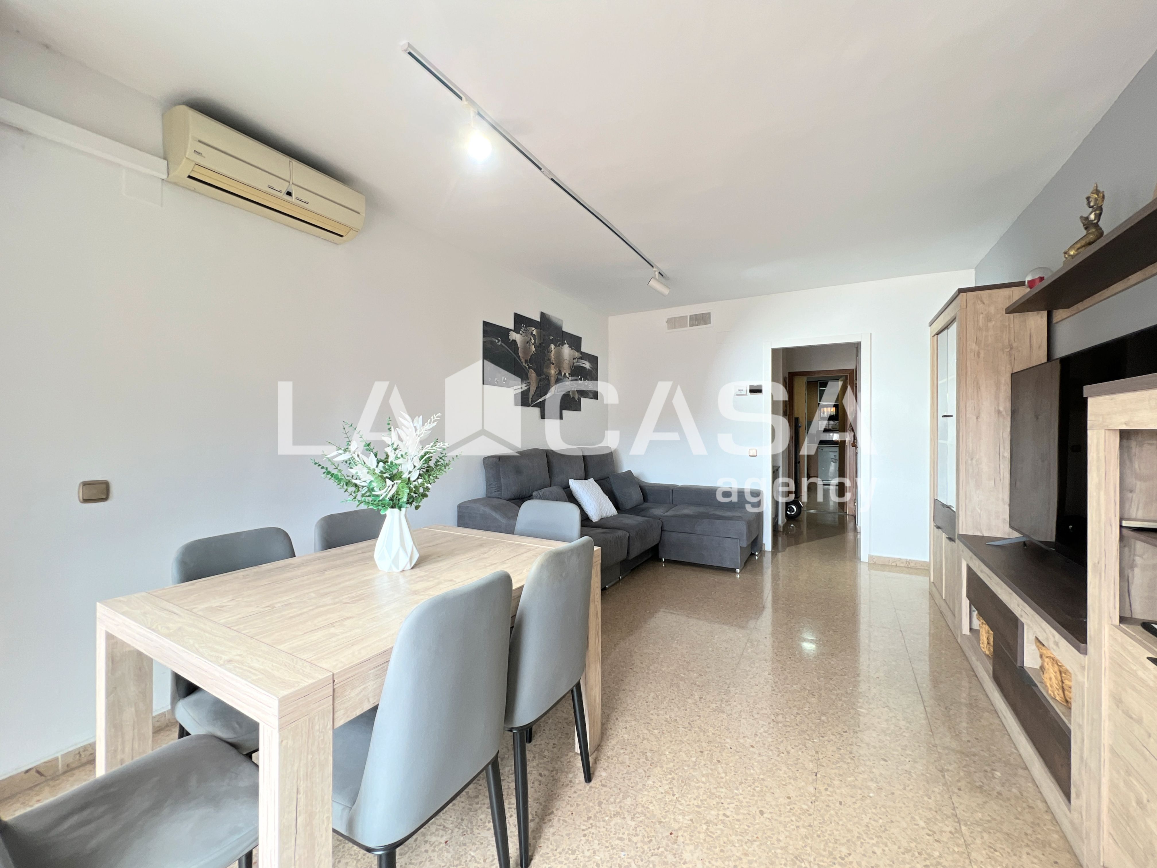 Flat for sale in Badalona  with Balcony