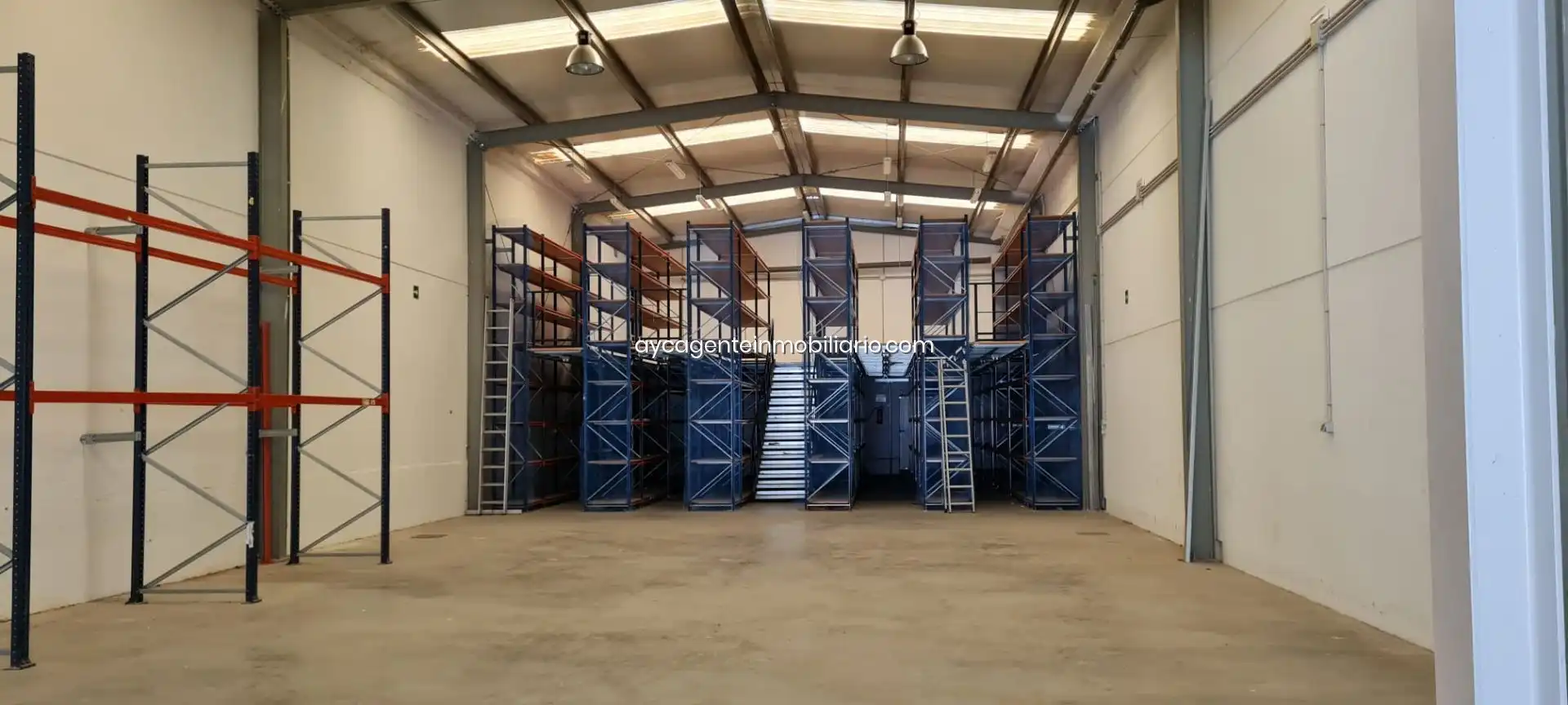 Nau industrial en venda a Estepona Pueblo, imagen 5