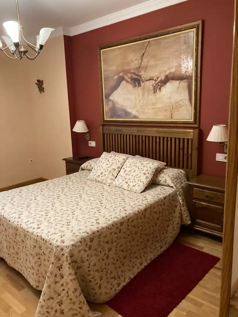 Dormitori de Pis de lloguer en Villarrobledo amb Aire condicionat, Calefacció i Parquet