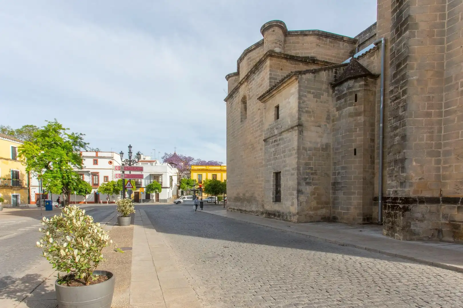 Vista exterior de Apartament en venda en Jerez de la Frontera amb Calefacció i Moblat