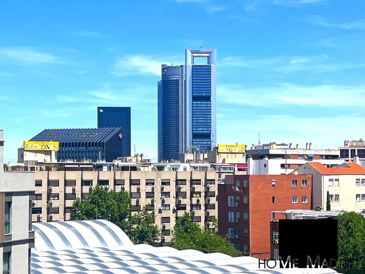 Exterior view of Flat for sale in Madrid  with Heating, Parquet flooring and Terrace