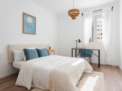 Bedroom of Flat to share in  Barcelona Capital